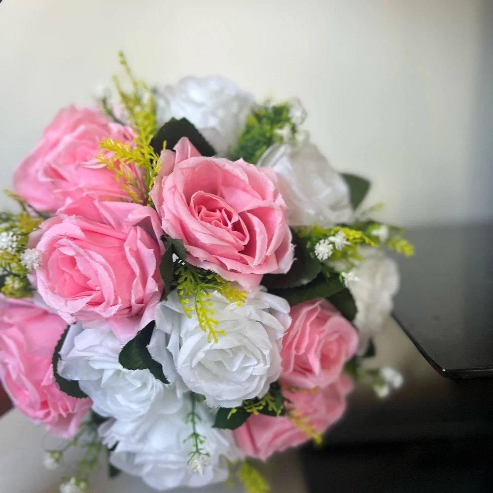 2 pcs bouquet bridal bridesmaid Pink and White Rose Floral Arrangement